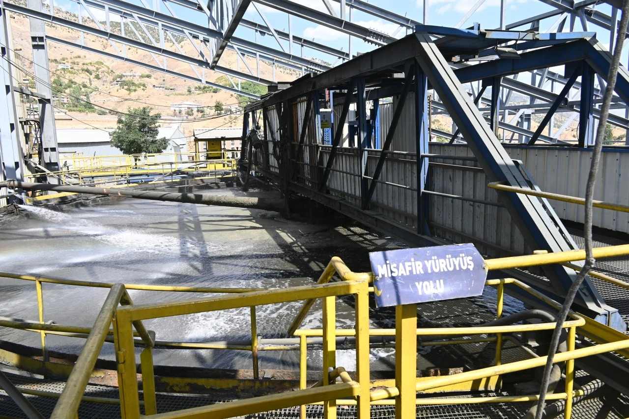 Siirt’te yerli bakır üretimi Türkiye ekonomisine 180 milyon dolar katkı sağlıyor, 848 kişiye iş imkanı sunuyor