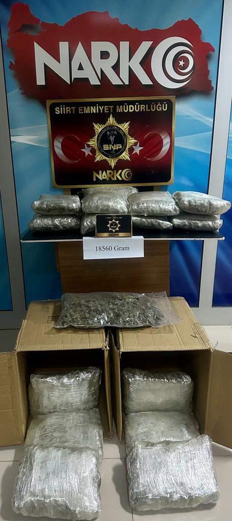 18 kilo 560 gram uyuşturucu ele ge&ccedil;irildi, 2 kişi tutuklandı