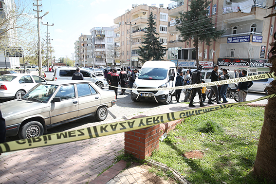 Şanlıurfa'da tartıştığı kayınbiraderini &ouml;ld&uuml;ren kadın tutuklandı