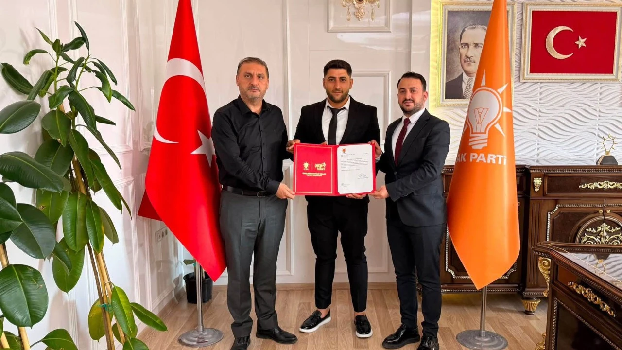 AK Parti Kurtalan Gen&ccedil;lik Kolları Başkanlığına Yeni Atama