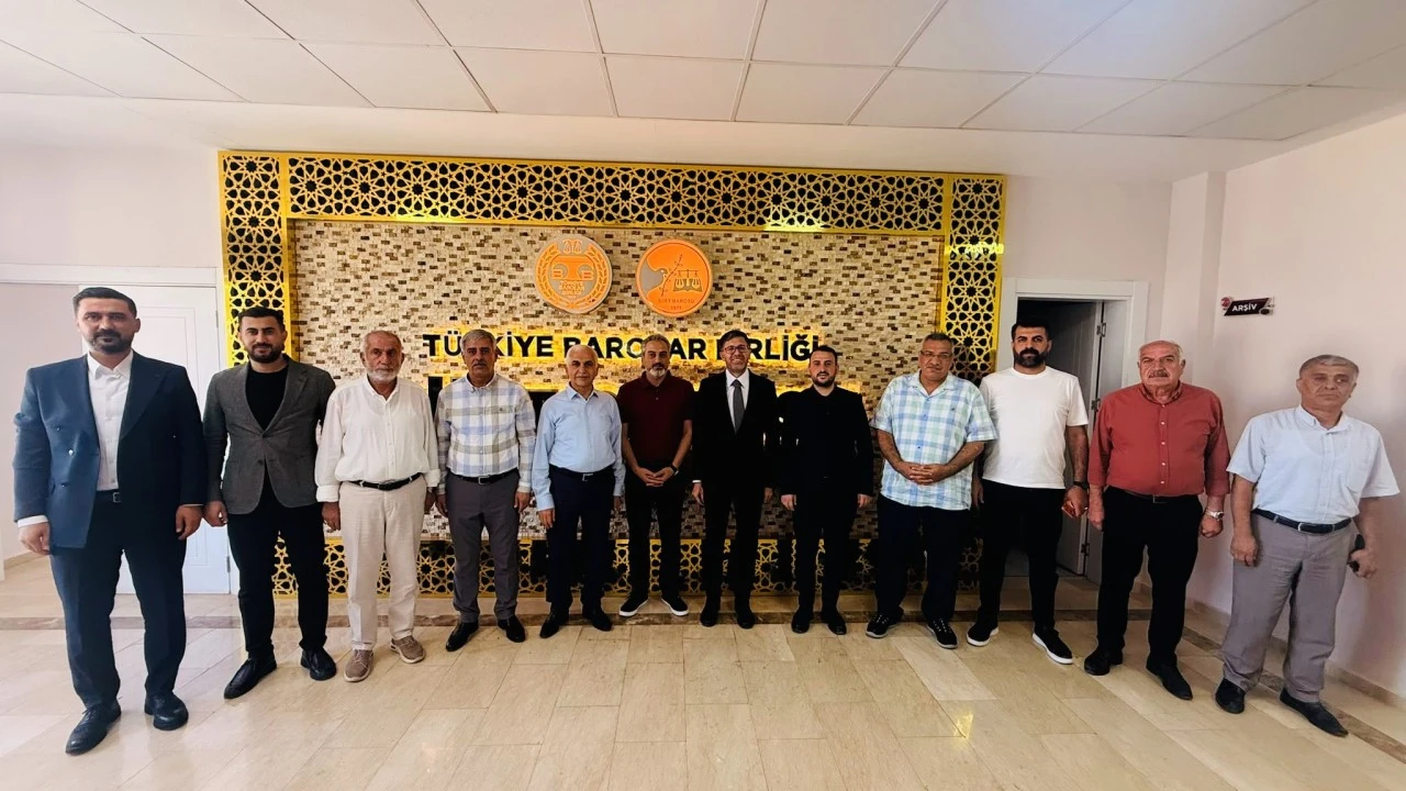 AK Parti Siirt Teşkilatından Baro&rsquo;ya Ziyaret