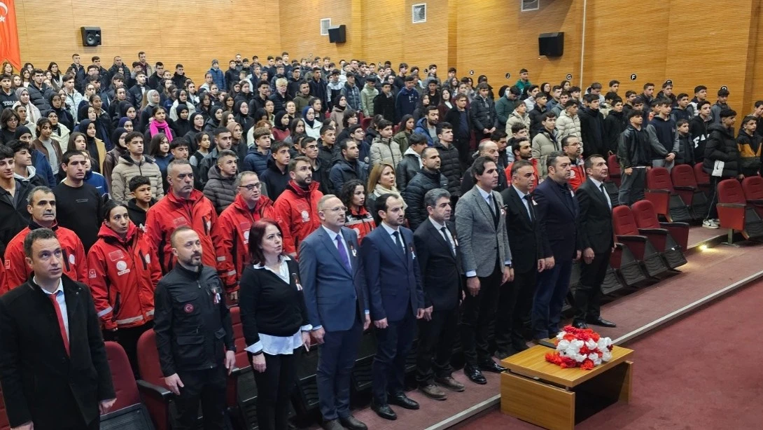 Asrın Felaketi&rsquo;nin 3. Yıld&ouml;n&uuml;m&uuml;nde Siirt&rsquo;te Anma Programı D&uuml;zenlendi