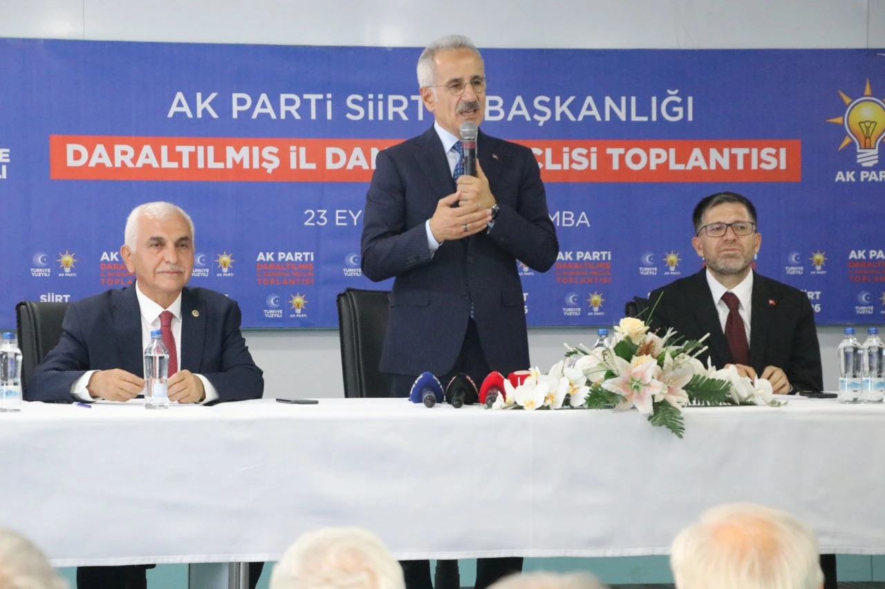 Bakan Uraloğlu, AK Parti Siirt İl Danışma Meclisi Toplantısı'nda konuştu