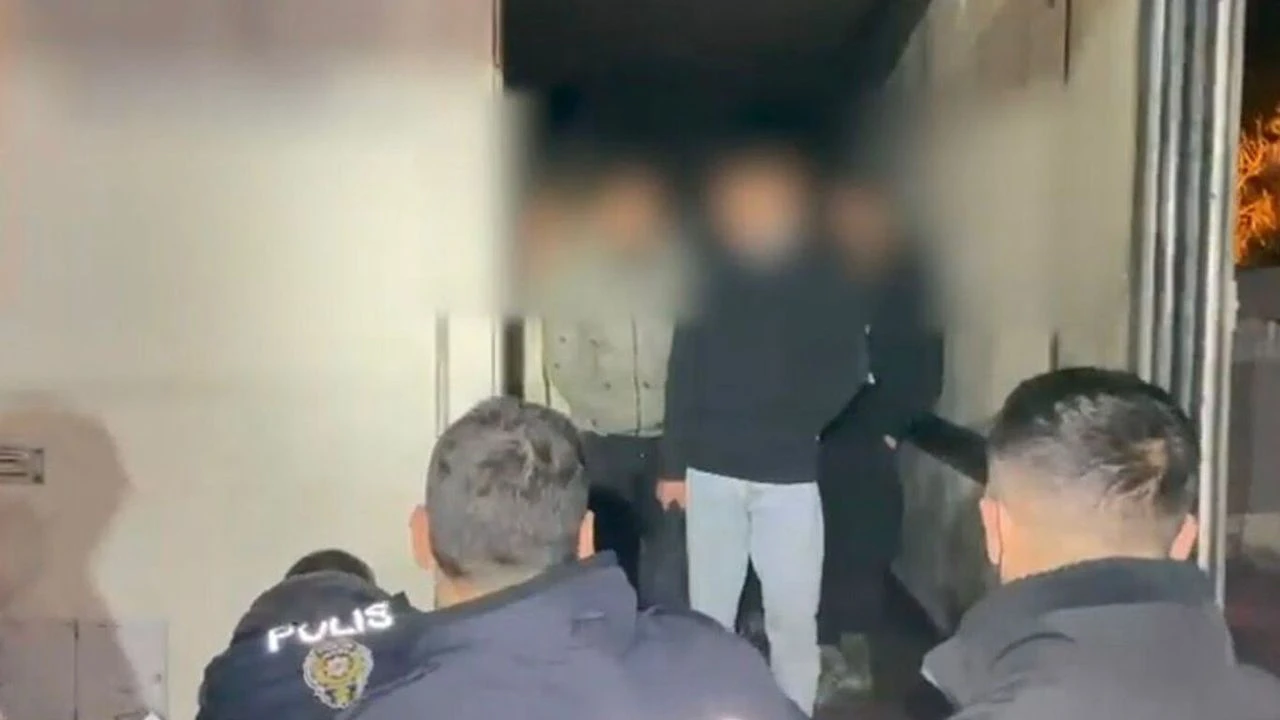 Batman'da 25 d&uuml;zensiz g&ouml;&ccedil;men yakalandı