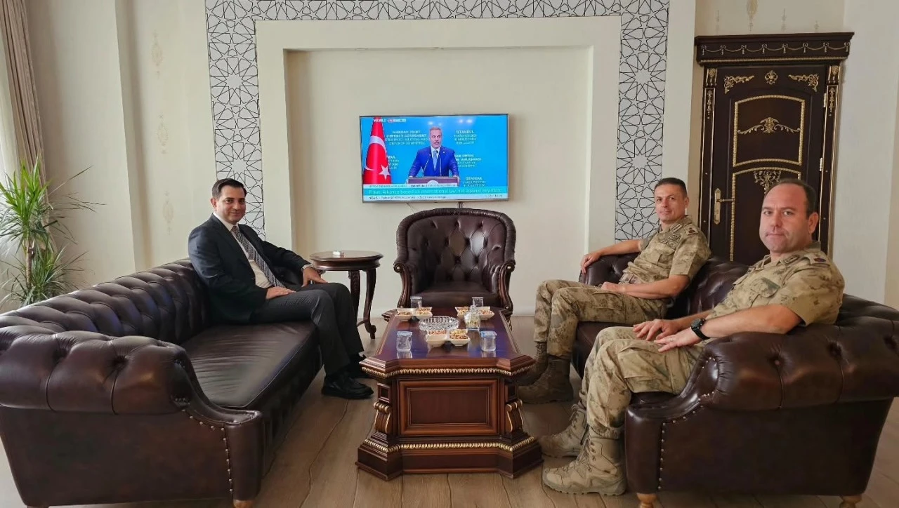 G&ouml;reve atanan İl Jandarma Komutanı ilk il&ccedil;e ziyaretini ger&ccedil;ekleştirdi