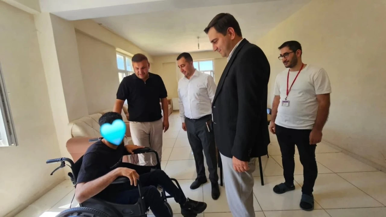 Kaymakam Buzkaya, Engelli Bireylerle Bir Araya Geldi
