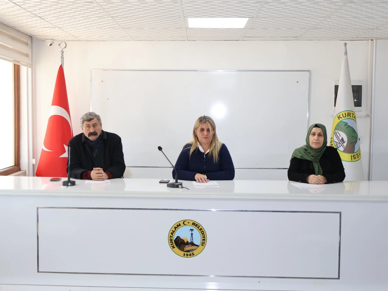 Kurtalan&rsquo;da Meclis Kararları Oylandı