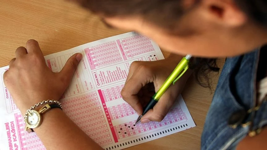 Kurtalan'ın Bursluluk Şampiyonları Belli Oldu: İşte İl&ccedil;enin En Başarılı 10 &Ouml;ğrencisi