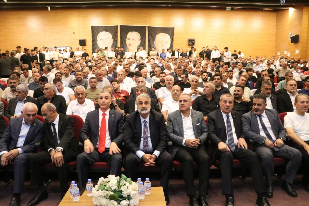 MHP Siirt İl Başkanlığı&rsquo;na Cengizhan T&uuml;kmenmez yeniden se&ccedil;ildi