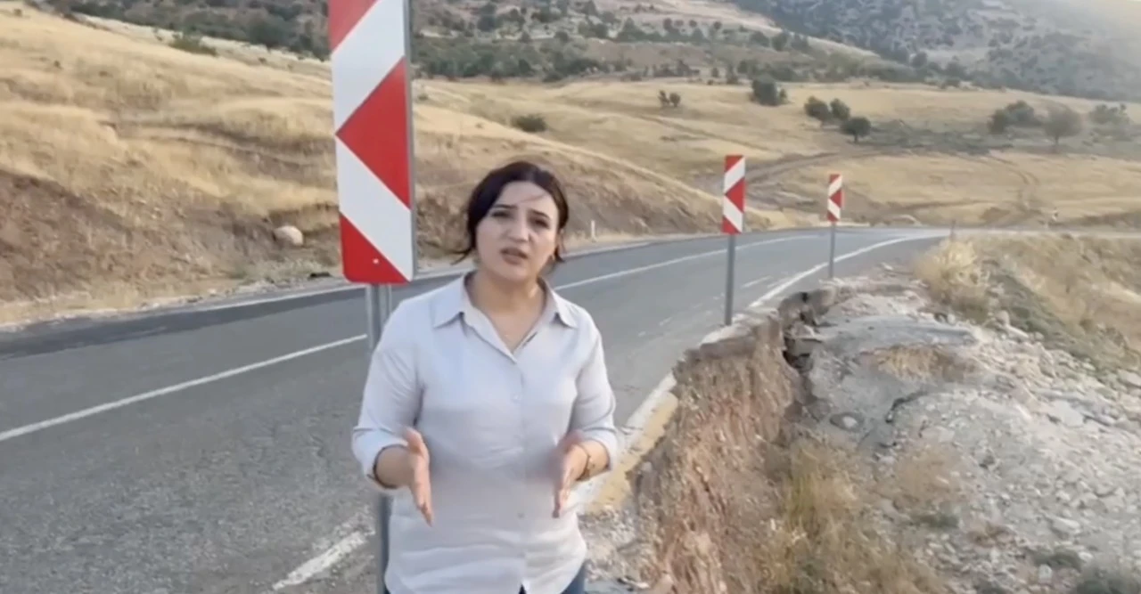 Milletvekili Sarıtaş&rsquo;tan Siirt-Eruh Yolu Tepkisi: &ldquo;Aylardır Bu Halde Bekliyor&rdquo;
