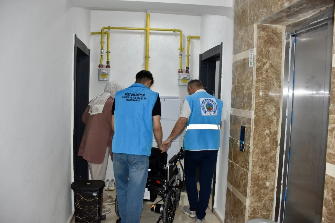 Siirt Belediyesi &ouml;zel bireylerin medikal ihtiya&ccedil;larını karşıladı