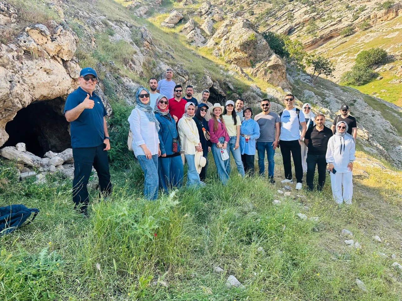 Siirt'in 650 Yıllık Medresesi ve 1650 Yıllık Kilisesi &Ouml;ğretmenlere Tanıtıldı