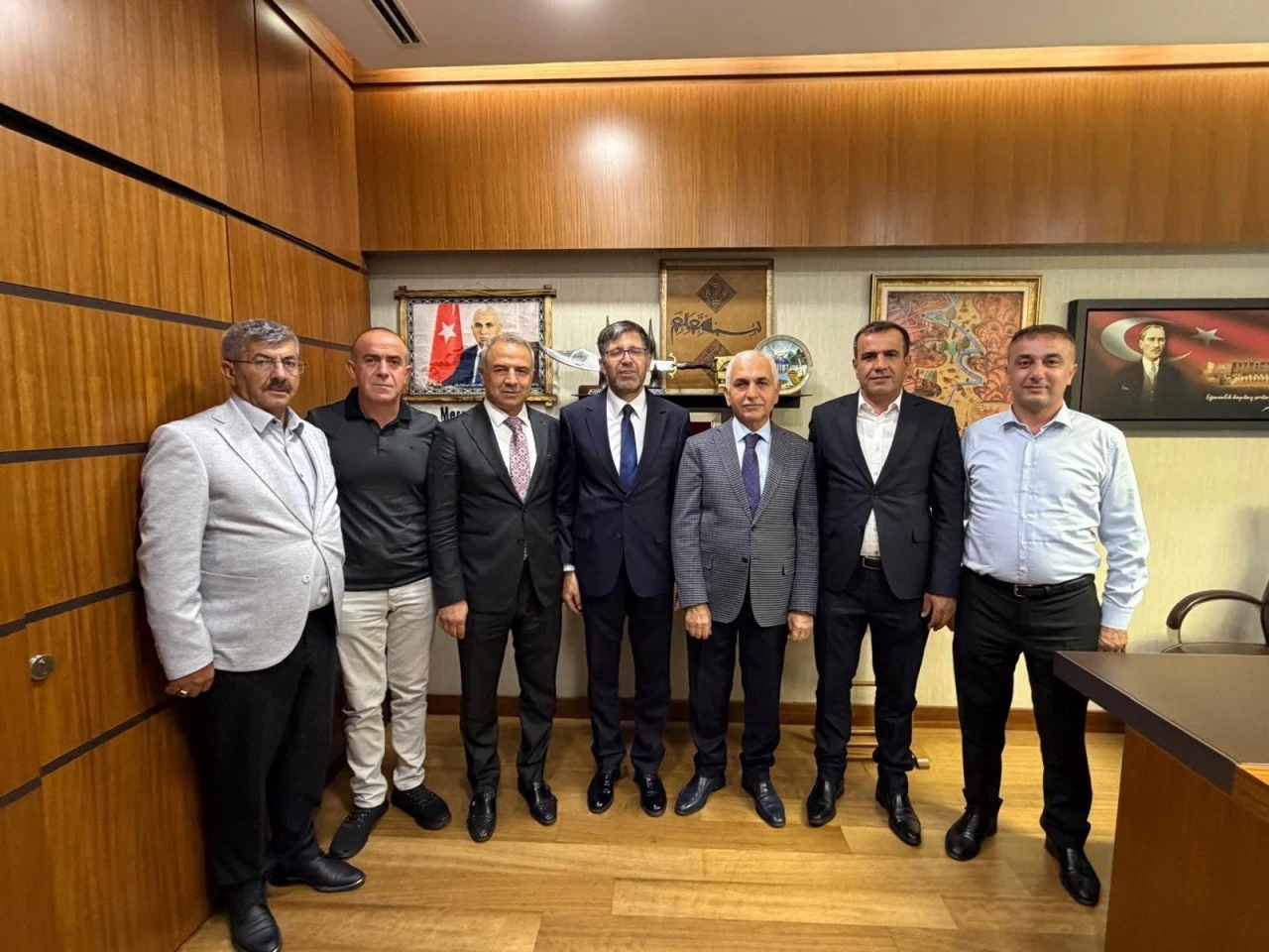 Siirt&rsquo;in K&ouml;yleri İ&ccedil;in TBMM&rsquo;de &Ouml;nemli G&ouml;r&uuml;şme