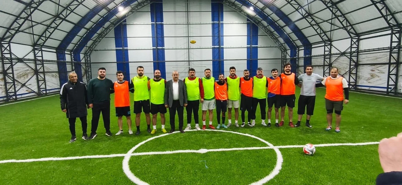 Siirt’in O İlçesinde Yeni Halı Saha Hizmete Açıldı