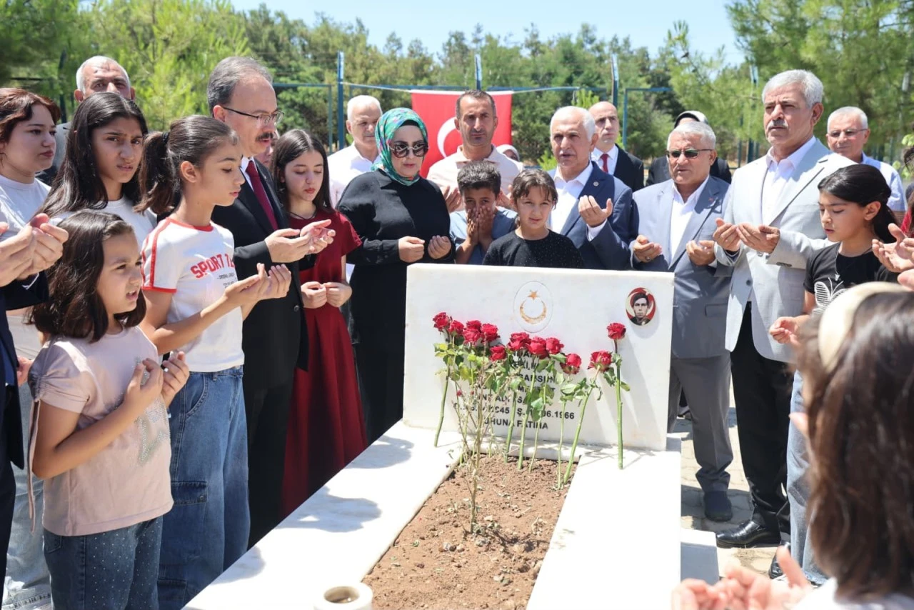 Siirt'te 15 Temmuz'un 10. Yılında Şehitler Dualarla Anıldı