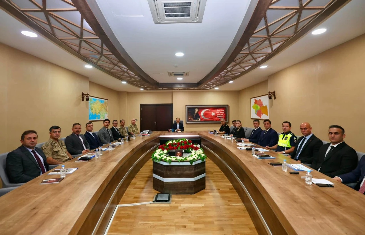 Siirt&rsquo;te Asayişten Trafiğe G&uuml;venlik Tedbirleri G&ouml;r&uuml;ş&uuml;ld&uuml;