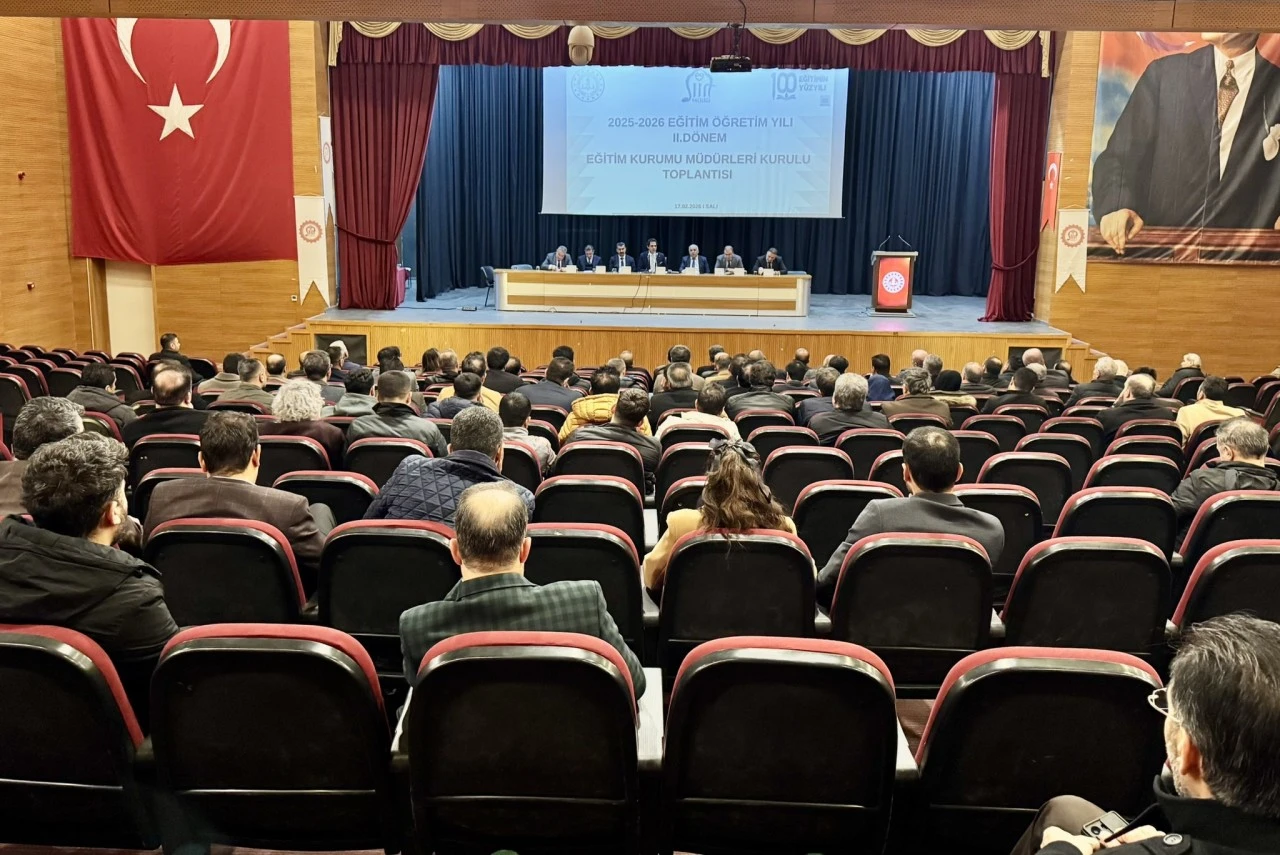 Siirt&rsquo;te eğitim kurumu m&uuml;d&uuml;rleri ikinci d&ouml;nem i&ccedil;in toplandı