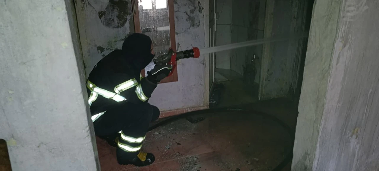 Siirt'te evde &ccedil;ıkan yangın s&ouml;nd&uuml;r&uuml;ld&uuml;