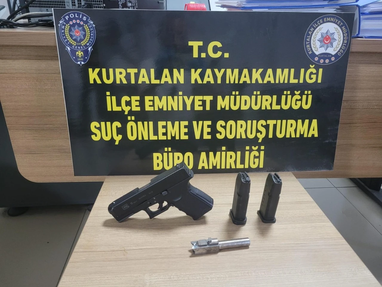 Siirt'te g&uuml;venlik uygulamalarında 33 aranan kişi yakalandı