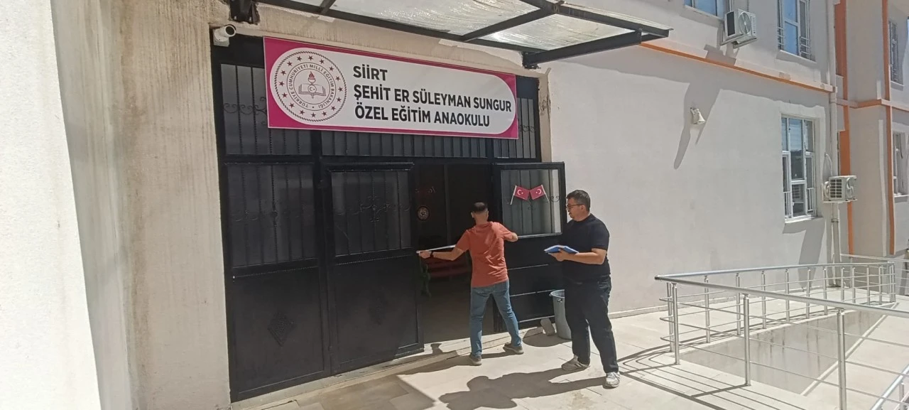 Siirt&rsquo;te kapı boyları tek tek &ouml;l&ccedil;&uuml;ld&uuml;