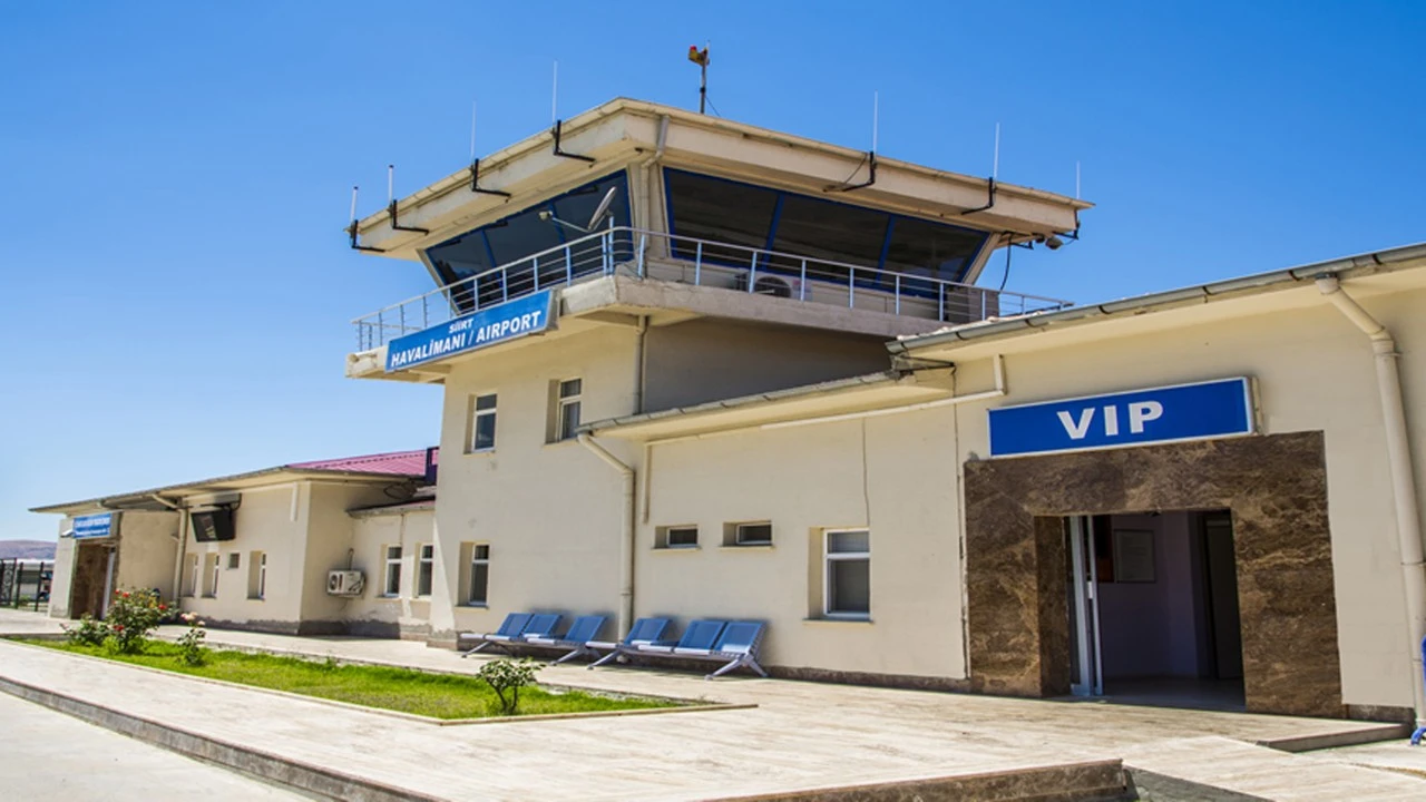 Siirt'te kurum m&uuml;d&uuml;r&uuml; g&ouml;revden alındı, yerine yeni isim atandı