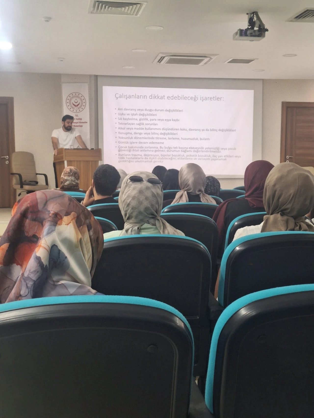 Siirt&rsquo;te madde bağımlılığına karşı farkındalık eğitimi d&uuml;zenlendi