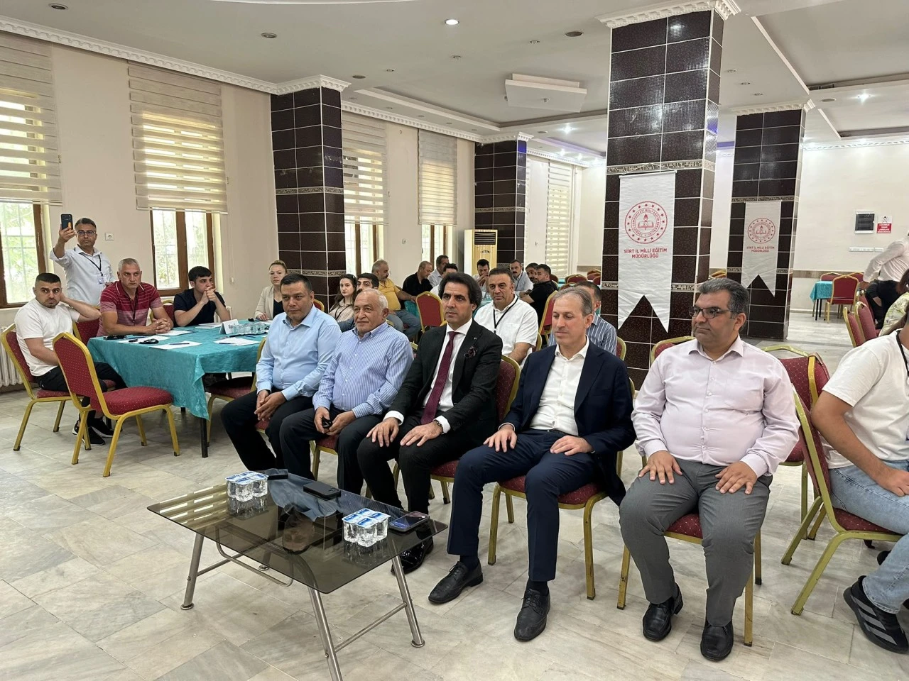 Siirt'te Mesleki Eğitim &Ccedil;alıştayı D&uuml;zenlendi: Sekt&ouml;rlerin İhtiya&ccedil;ları Masaya Yatırıldı