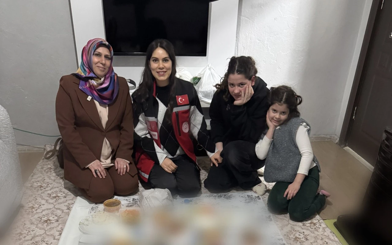 Siirt&rsquo;te Ramazan&rsquo;da G&ouml;n&uuml;l Sofrası Kuruldu