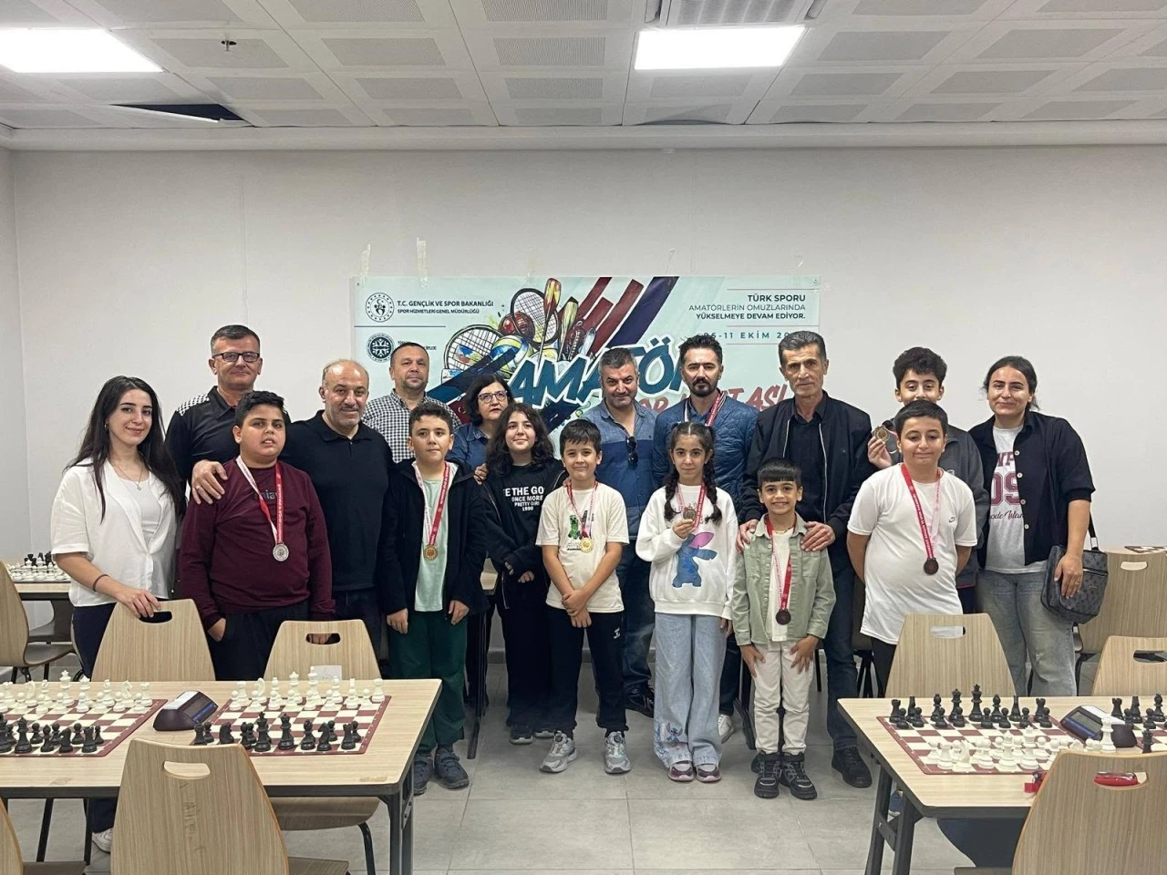 Siirt&rsquo;te satran&ccedil; turnuvası d&uuml;zenlendi