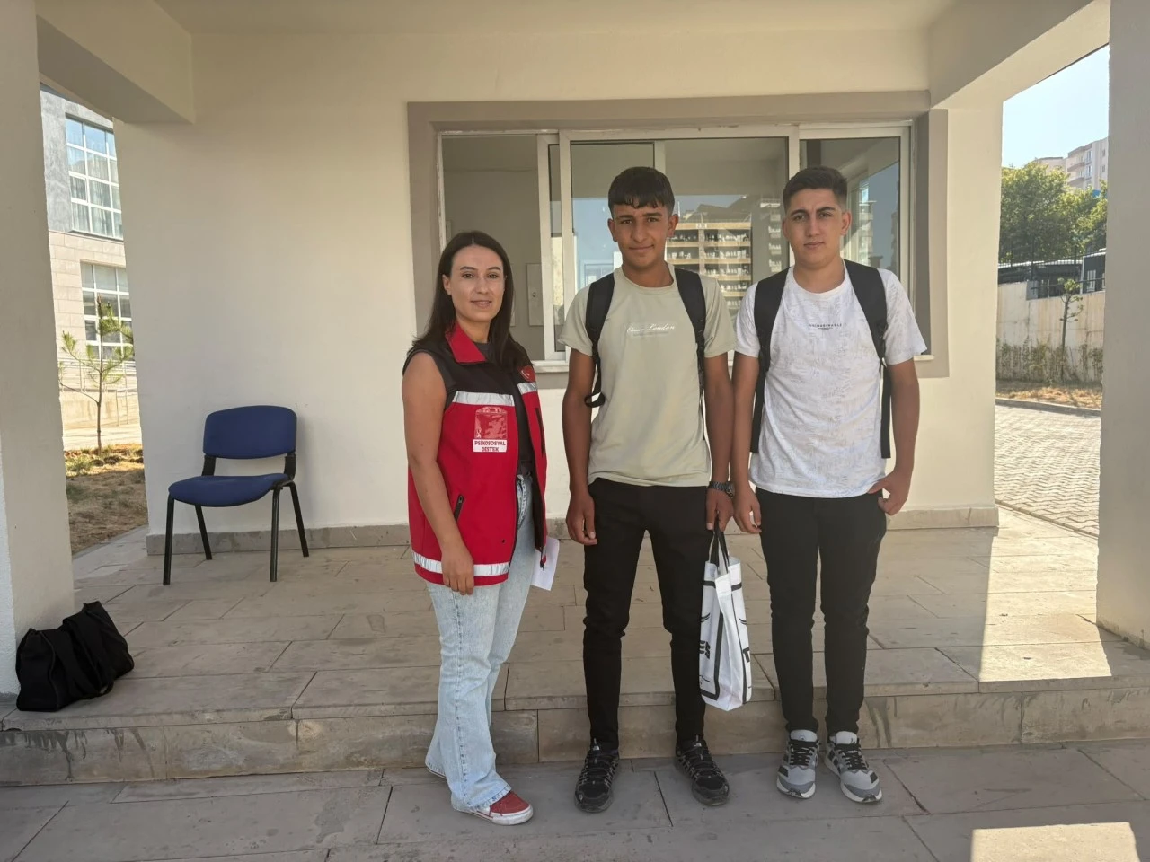Siirt&rsquo;te şehit &ccedil;ocukları T&Uuml;BİTAK Gen&ccedil;lik Kampı i&ccedil;in Erzurum&rsquo;a uğurlandı