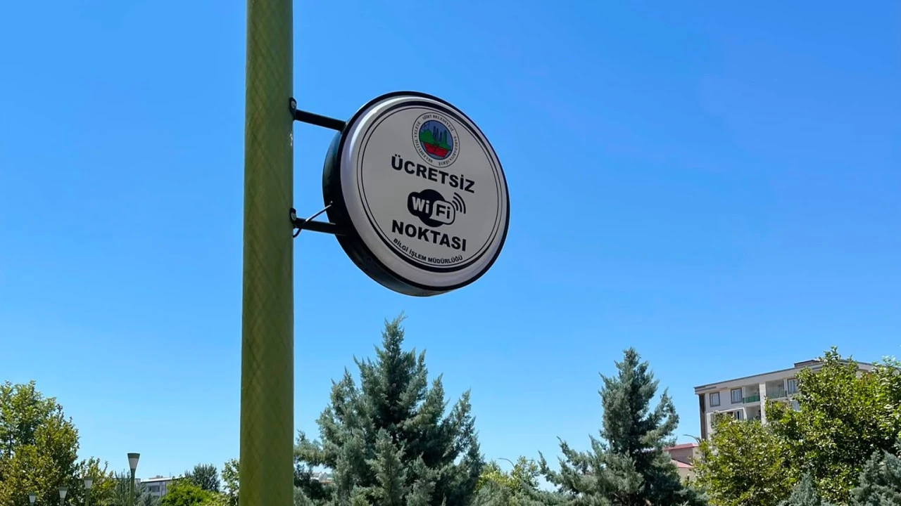 Siirt'te &Uuml;cretsiz WiFi Hizmeti 6 Noktaya &Ccedil;ıkarıldı