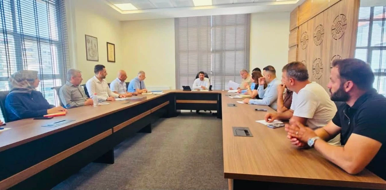 Siirt&rsquo;te yurt hizmetleri i&ccedil;in yeni eğitim d&ouml;nemi hazırlıkları değerlendirildi