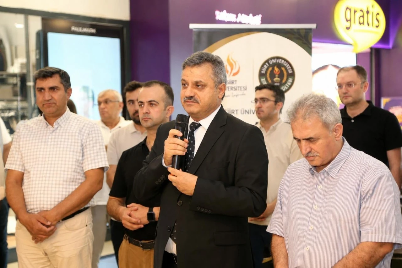 Siirt &Uuml;niversitesi Aday &Ouml;ğrencilerle Buluşuyor
