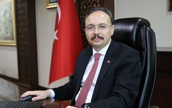 Siirt Valisi Kemal Kızılkaya'dan Babalar G&uuml;n&uuml; Mesajı