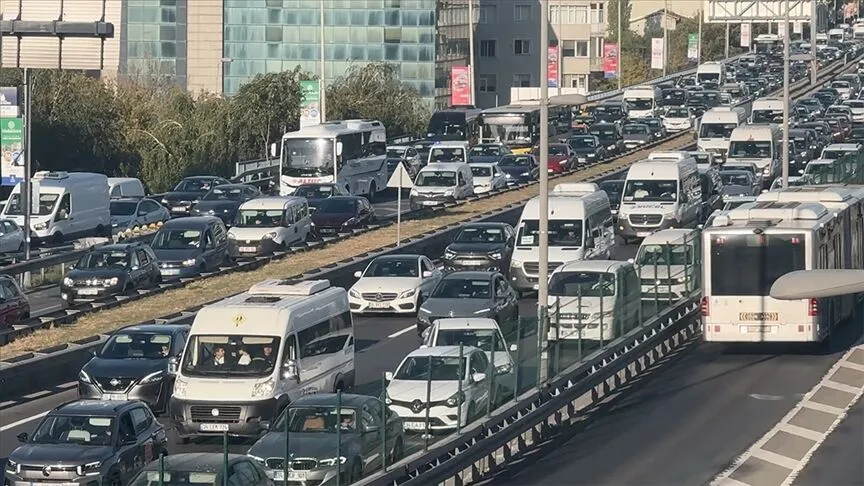 Siirt yeni otomobil seviyor! T&uuml;rkiye'deki ortalaması dikkat &ccedil;ekti