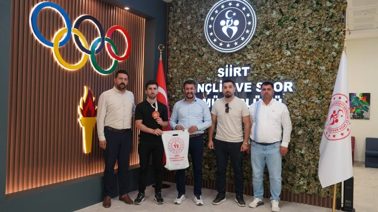 Siirtli İki Sporcu T&uuml;rkiye &Uuml;&ccedil;&uuml;nc&uuml;s&uuml; Oldu