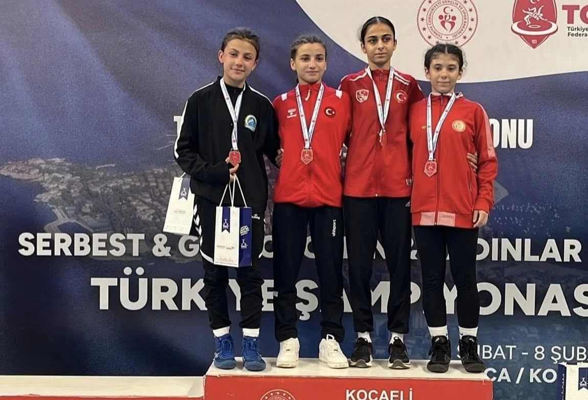 Siirtli Sporcu T&uuml;rkiye G&uuml;reş Şampiyonası&rsquo;nda Birinci Oldu