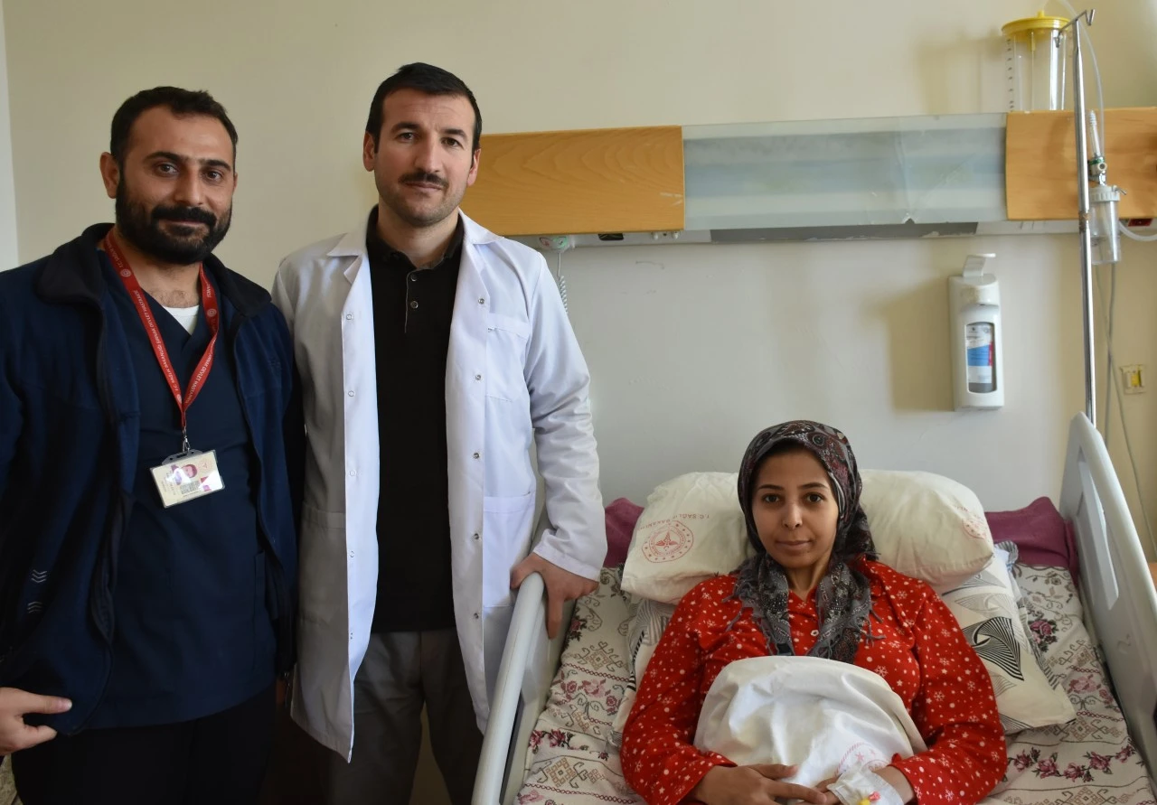 Şırnak'ta dalağı normalin iki katına &ccedil;ıkan kadın laparoskopik y&ouml;ntemle sağlığına kavuştu
