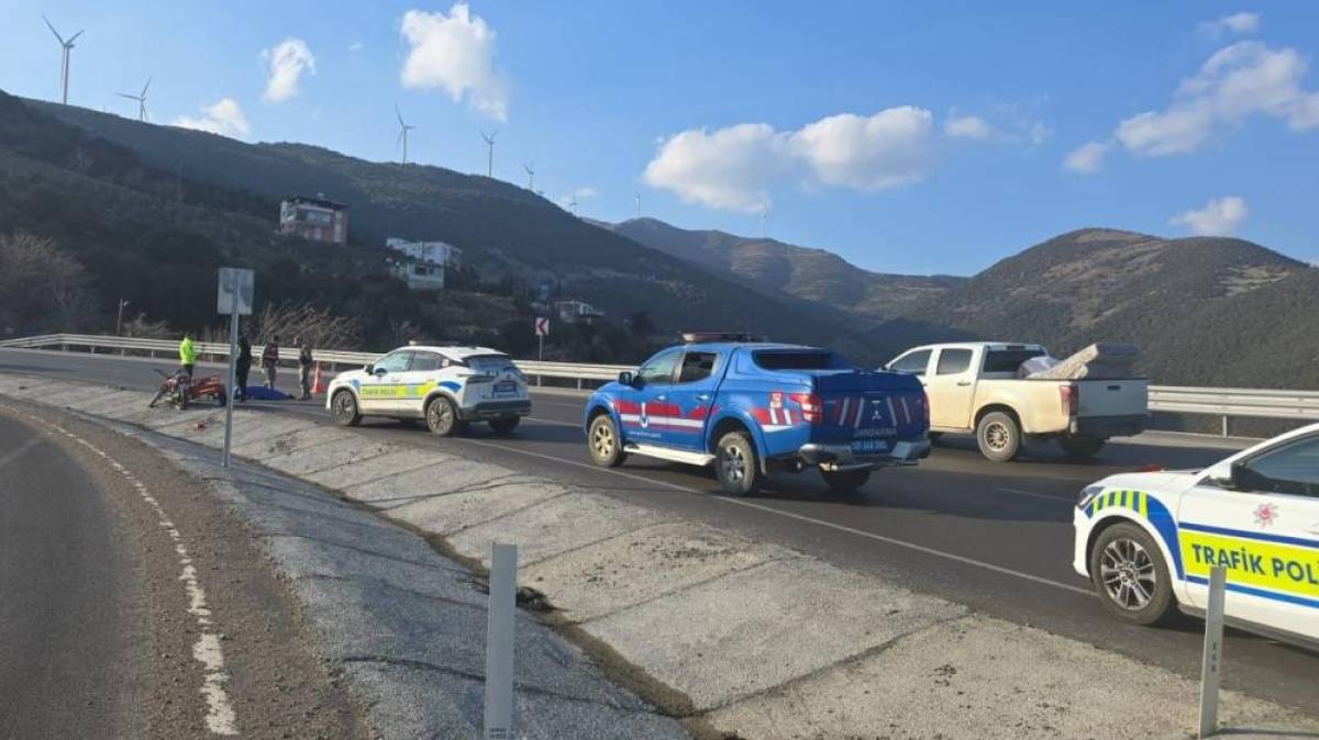 Gaziantep'te motosikletle otomobilin çarpışması sonucu 1 kişi öldü, 1 kişi yaralandı