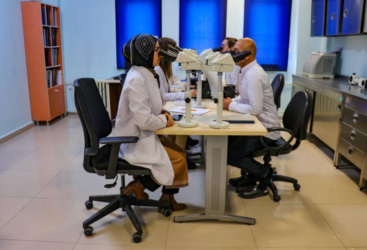 Siirt ve Bölge İçin Büyük Kazanım: Tıbbi Patoloji Laboratuvarı Erken Teşhis İmkanı Sağlıyor