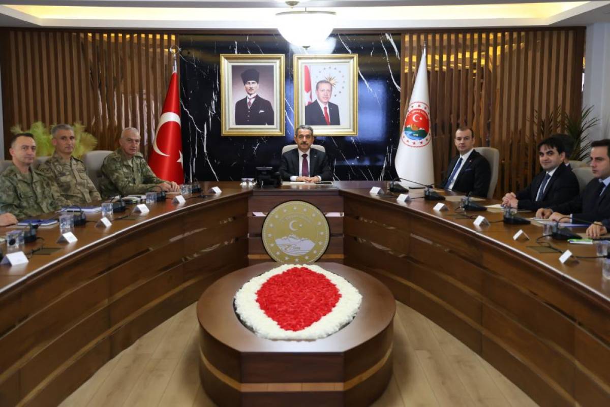 Şırnak'ta İl Güvenlik ve Asayiş Koordinasyon Toplantısı yapıldı