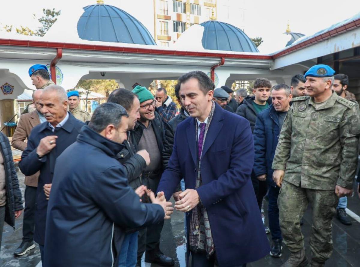 Bitlis'te helikopter kazasında şehit olan askerler için mevlit okutuldu