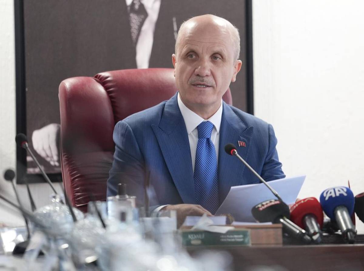 YÖK Başkanı Prof. Dr. Erol Özvar, Erzurum'da konuştu: