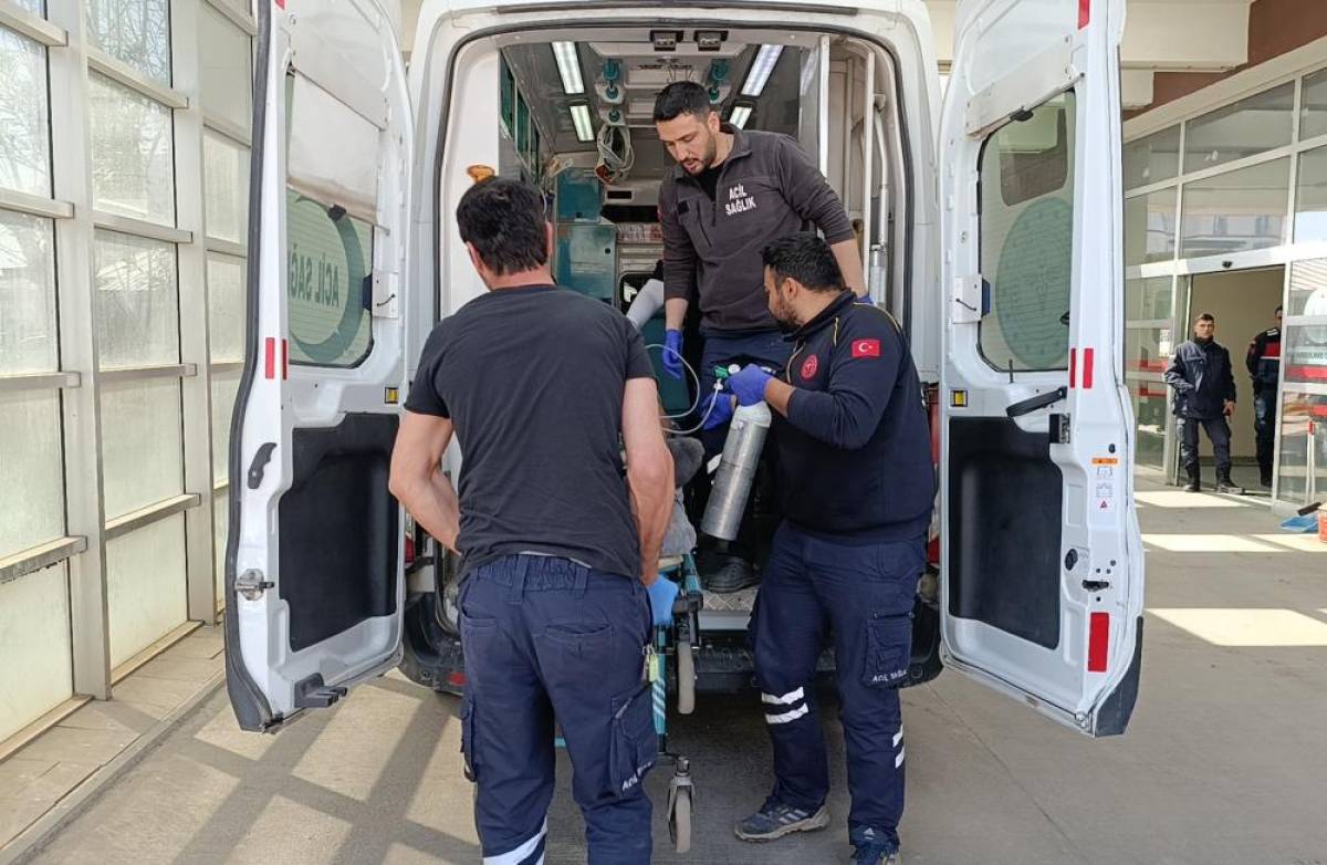 Adıyaman’da kum yüklü kamyon park halindeki tırlara çarptı, 1 kişi öldü, 1 kişi yaralandı