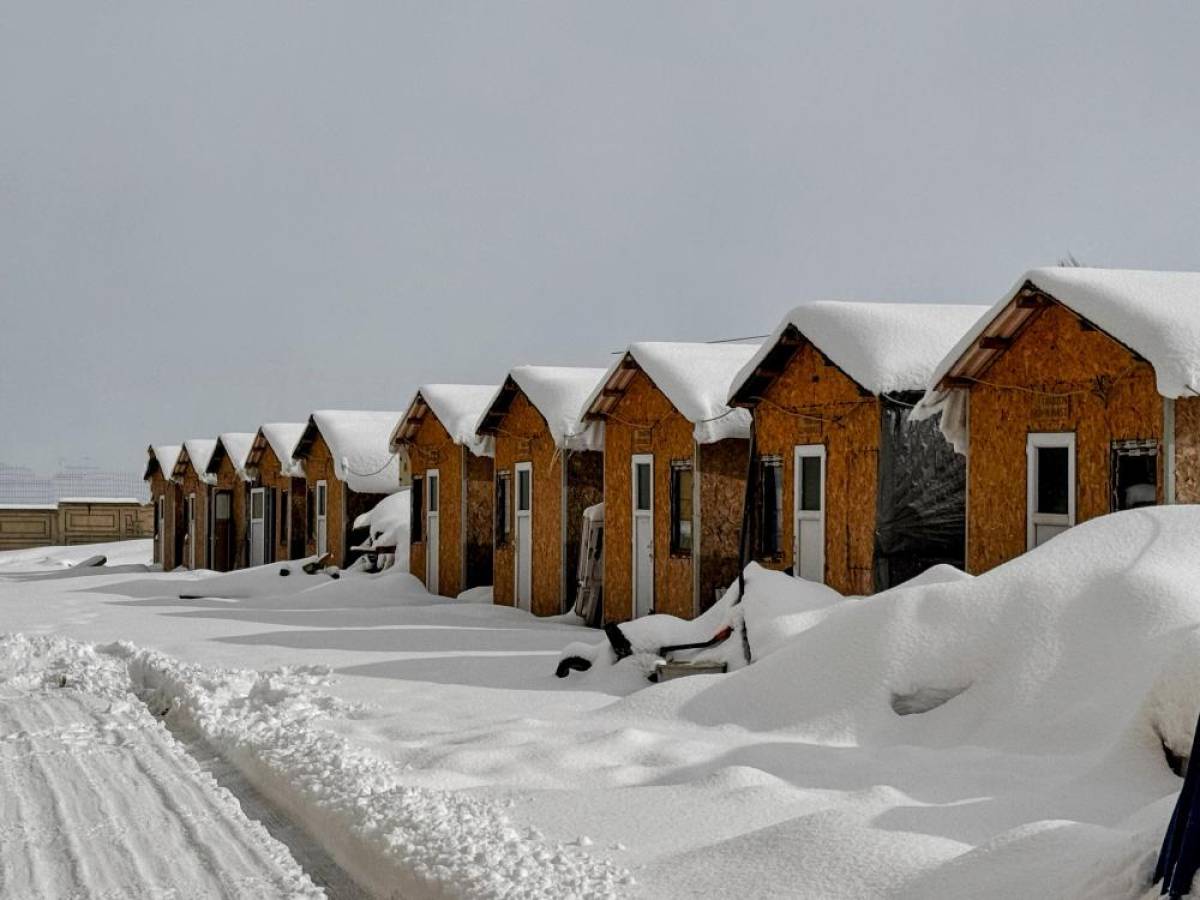 Doğanşehir'de kar yağışı etkili oldu