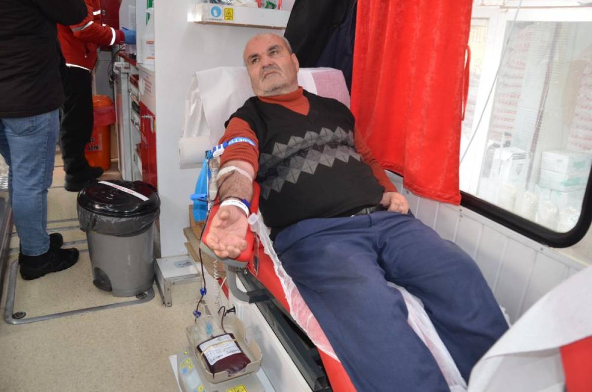 Hasköy'de kan bağışı kampanyası sürüyor