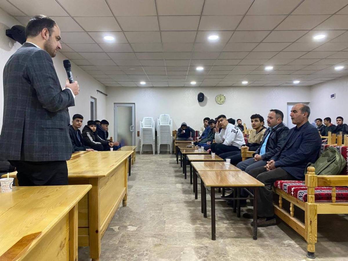 Baskil'de gençler düzenlenen iftar programında buluştu