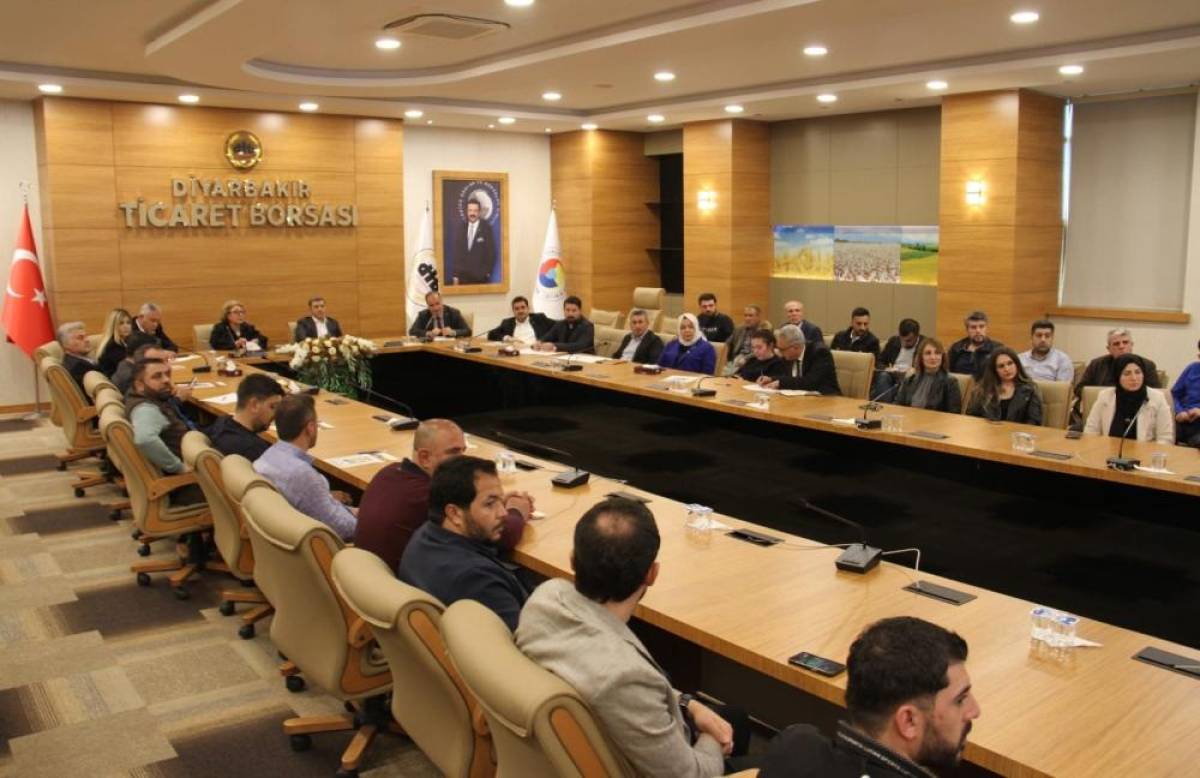 Diyarbakır'da girişimci ve yatırımcılara yönelik destek programlarına ilişkin bilgilendirme yapıldı