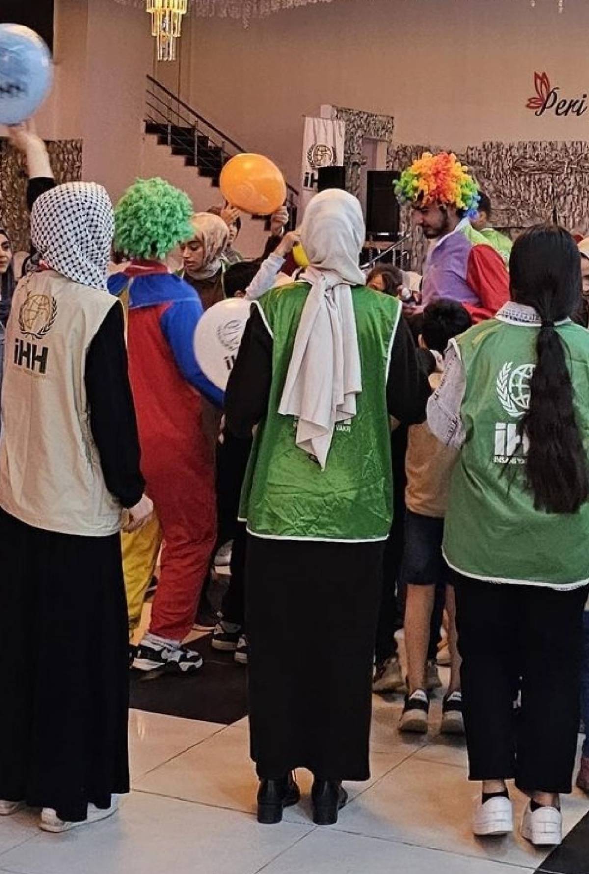 Siirt'te yetim çocuklar iftar programında buluştu