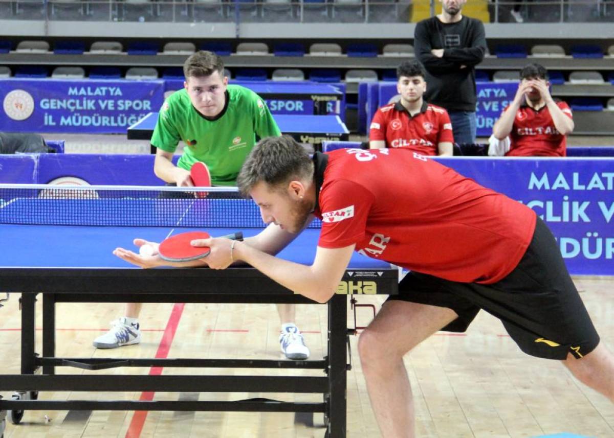 Malatya'da Masa Tenisi Gençler Güneydoğu Bölge Yarışmaları sona erdi